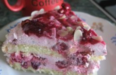 Торт с творогом и вишней